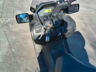 suzuki - an 650 ejecutive