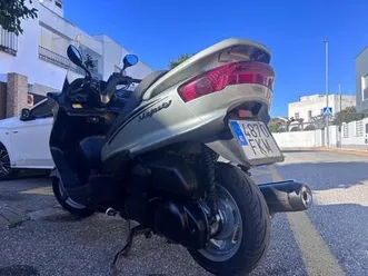 yamaha - majesty 250