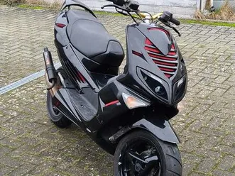 peugeot speedfight 2 lc/ nur 45er papiere/ no aerox/ no jetforce