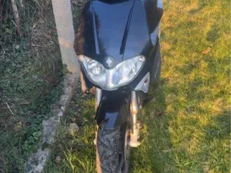 gilera runner sp 50 2t très peu kilometré