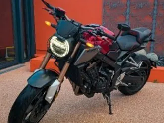 honda cb650r 2019 – 27 000 km – très équipée – entretien suivi