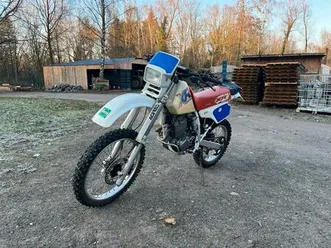② honda xr250r