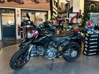 ducati hypermotard 796