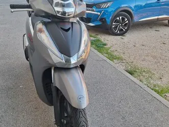 scooter honda sh 300