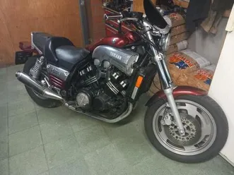 ② yamaha v-max 1200 cc