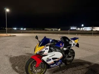 honda - cbr 1000rr