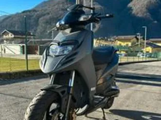 scooter piaggio typhoon 50 cc 2014