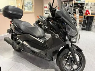 yamaha - xmax 250