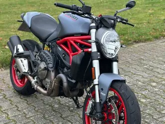 ducati monster 821