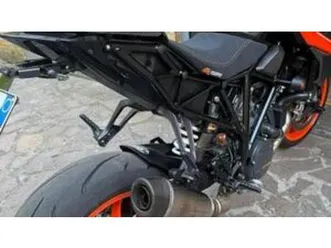 1290 super duke r (2019)