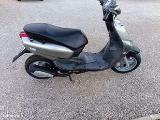 scooter 2 temps yamaha néo' s mbk