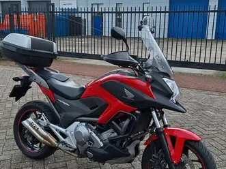 ② honda nc700x d automaat rijk uitgerust in accesoires
