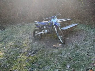 85 yz