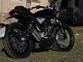 rieju century 125 cm3, 2022 god.