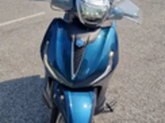 piaggio beverly 300 hpe (2021)
