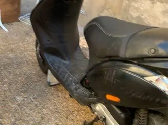 scooter zip 2t