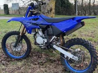 85 yz