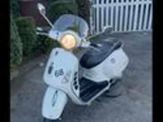 piaggio vespa 300 gts - 2012