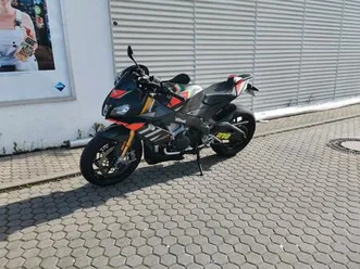 aprilia tuono v4 factory