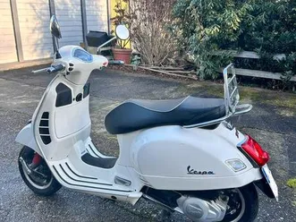 vespa gts super 125 abs