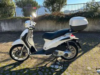 piaggio liberty 125 bianco
