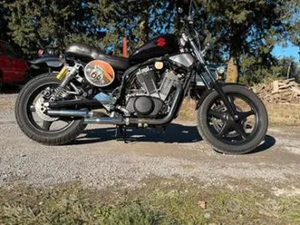 suzuki intruder 800
