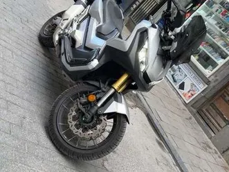 x-adv 750 cc