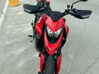 ducati hypermotard 950