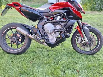 mv agusta rivale 800