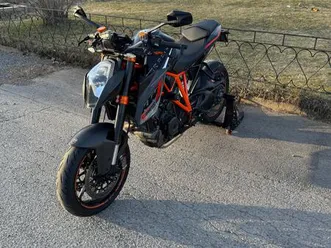 ktm 1290 super duke r