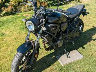 yamaha xsr 700