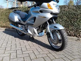 honda deauville 650