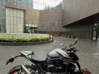 2025 ducati monster plus 937