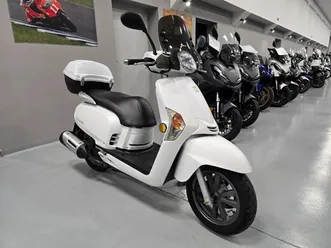 kymco like 200ie, 2010г. →