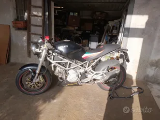 ducati monster 1000