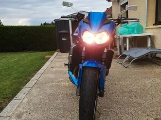 vend moto kawazaki z750