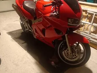 vfr 800