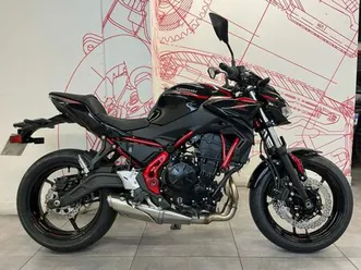 kawasaki z 650 (47.5cv) 2025 650 cm3 | moto roadster | 1 009 km | noir | 75012 paris 12