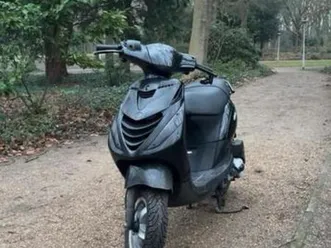 snelle en betrouwbare piaggio zip 4t 2v met begrenzer — scooters | piaggio — marktplaats