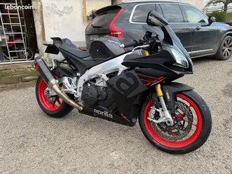 aprilia rsv4 rr