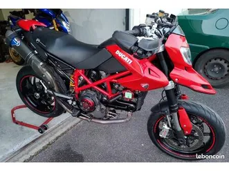 1100 evo racing pièces origines dispo