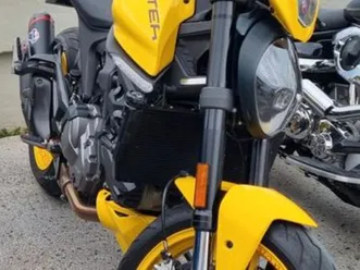 ducati monster 937+ a2 rabaissée