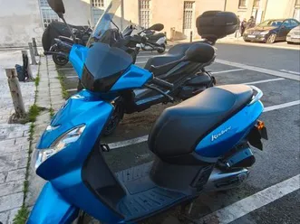 scooter peugeot kisbee