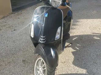 vespa primavera 50