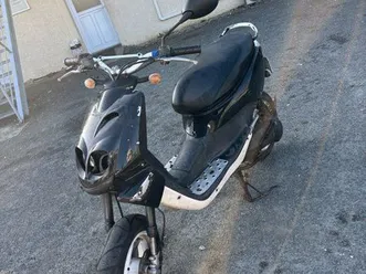 scooter 50 cc à vendre dans l’état