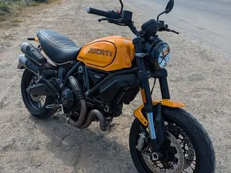 scrambler ducati tribute
