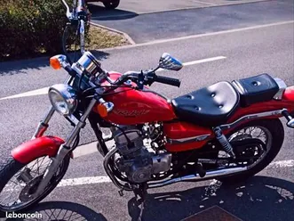 moto honda rebel