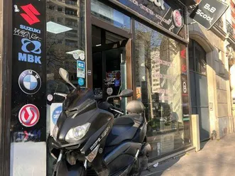 yamaha xmax abs édition momo design