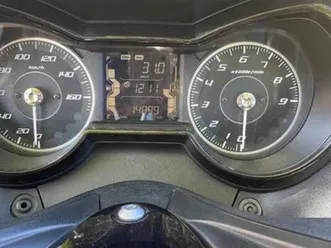 yamaha - xmax 300 techmax