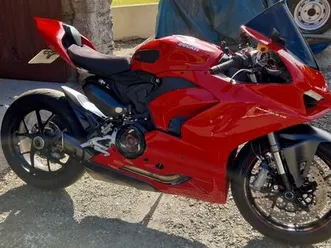 ducati panigale v2